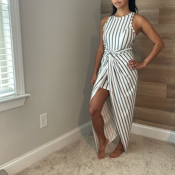 Striped dress - Picture 1 of 2